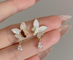 Double Butterfly Hanging Pearl Earings - Mall Mega