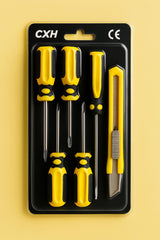 Set of 5 Screwdrivers & 1 Cutter