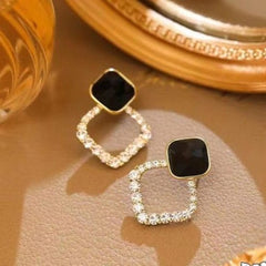 Zircon Korean Black Shiny Earing - Mall Mega