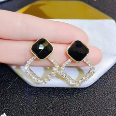 Zircon Korean Black Shiny Earing - Mall Mega