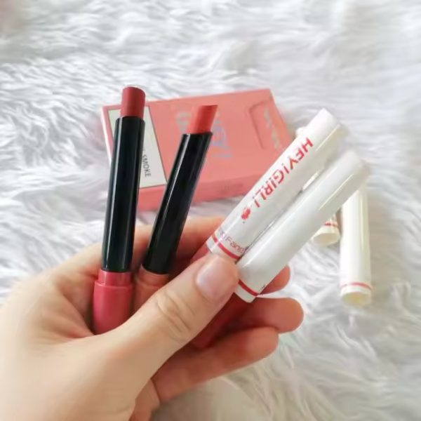 4 - in - 1 Trending Lipstick Set - Mall Mega
