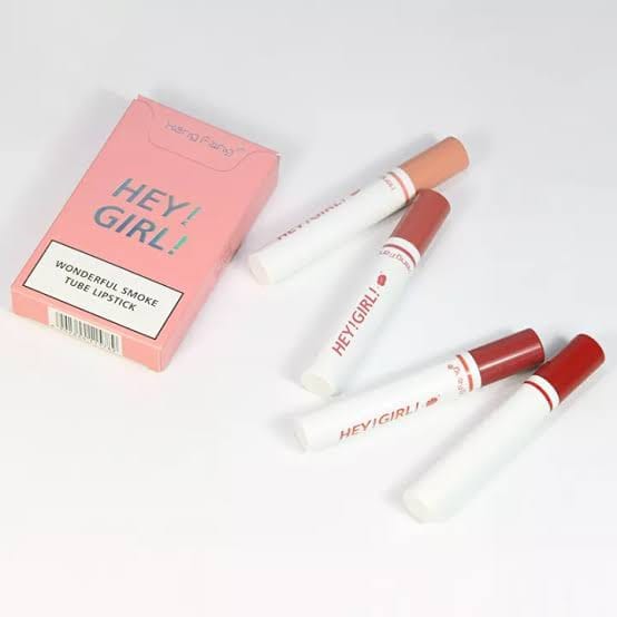 4 - in - 1 Trending Lipstick Set - Mall Mega