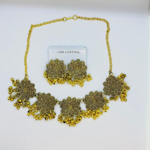 Afghani Gold Flower Choker For All Ages Women - Mall Mega