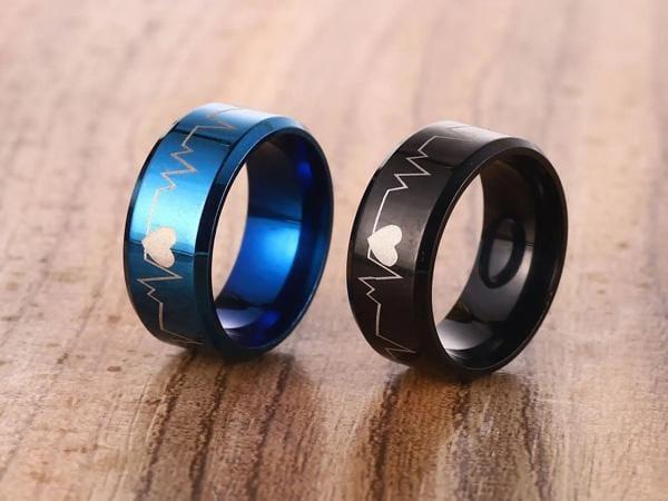Pack Of 2 Unique Heartbeat Design Charm Ring Steenles Steel Band Rings For Unisex - Mall Mega