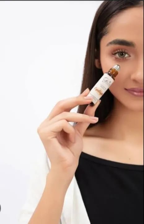 Glowrify Eyelight Serum | Eliminates Dark Circles Around Eyes & Puffy Eyes - 10ml - Mall Mega