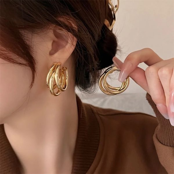 Punk Oval Hoop Earrings Metallic Geometric Ear Buckle - Mall Mega